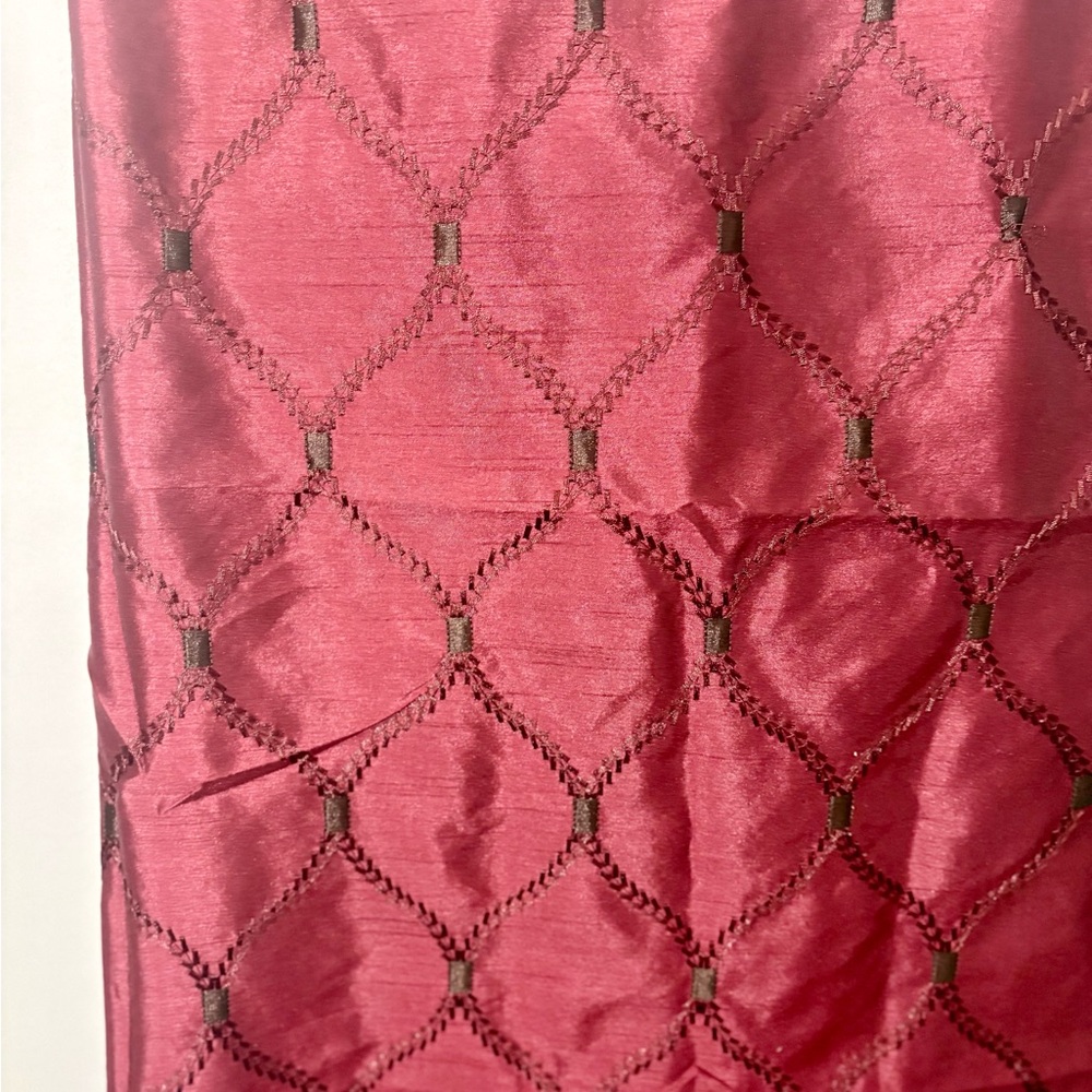 Elegant Burgundy Curtain Panel - Picture 3 of 6